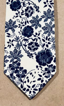 Load image into Gallery viewer, Slim White Floral Tie
